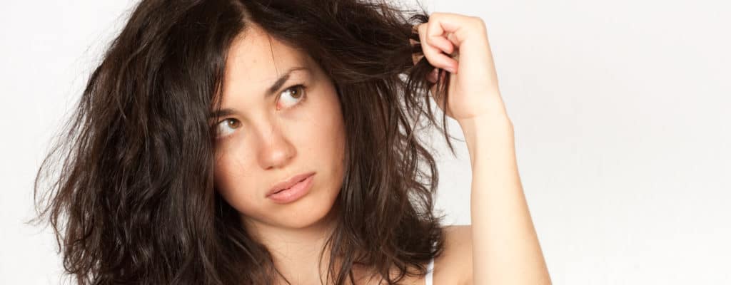 4 Masker Rambut Alami yang Manjur Kembalikan Kelembapan Rambut