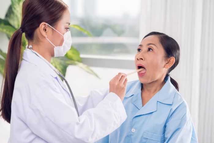 Tenggorokan Sakit Saat Menelan Bisa Jadi Gejala Odinofagia