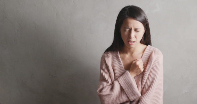 paradoxical breathing adalah penyebab sesak napas
