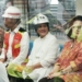 Didampingi Ibu Negara Iriana, Presiden Jokowi Coba Naik LRT Palembang