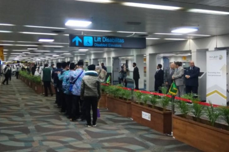 HAJI – Bandara Soetta Siapkan Loket Keimigrasian Calon Haji