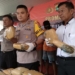 Polisi Preteli Pengedar Narkoba