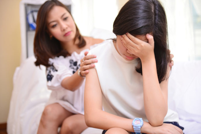 penyebab depresi keturunan ibu anak orangtua remaja