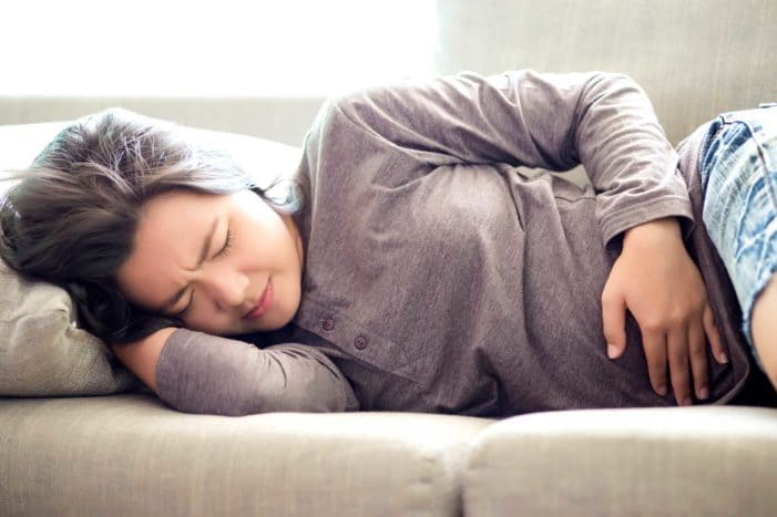 sakit perut saat malam hari