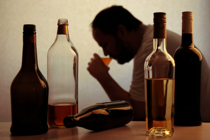 kecanduan alkohol
