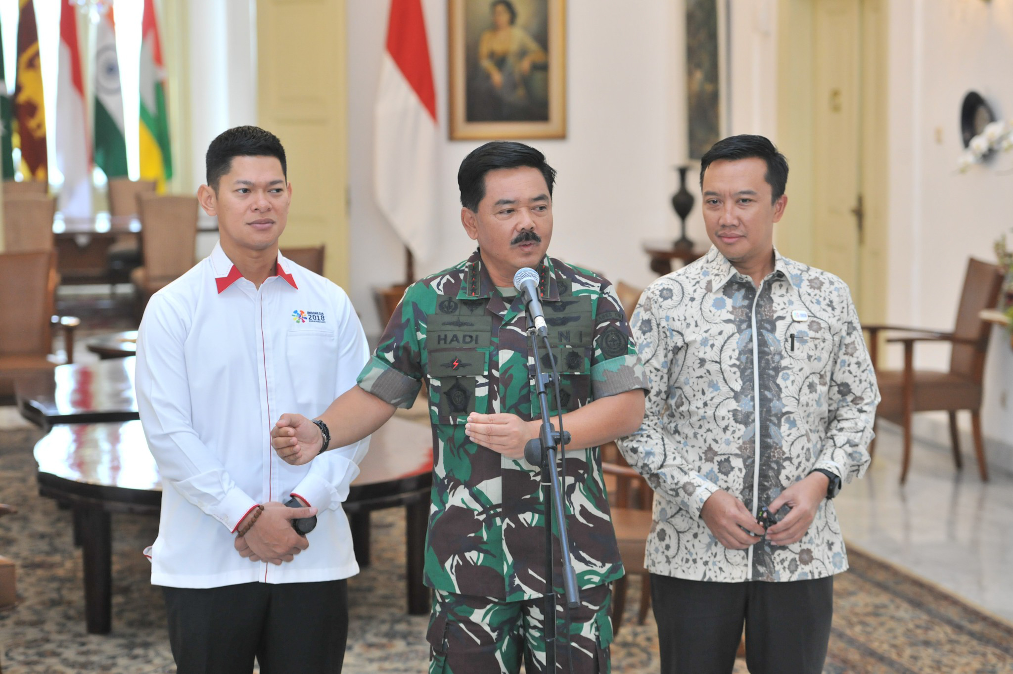 Panglima TNI Beri Kenaikan Pangkat Percepatan Bagi Prajurit Peraih Medali Asian Games 2018