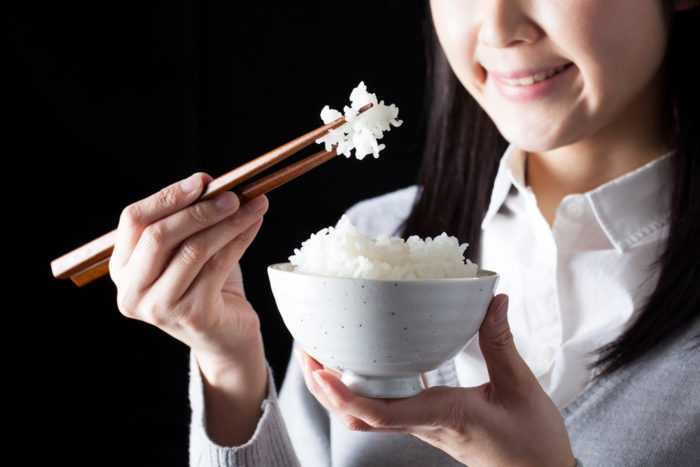 makan nasi putih