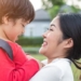 Kapan Orangtua Harus Berhenti Menggendong Anak?