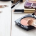Kapan Tanda-Tanda Makeup Harus Pensiun dan Diganti yang Baru?