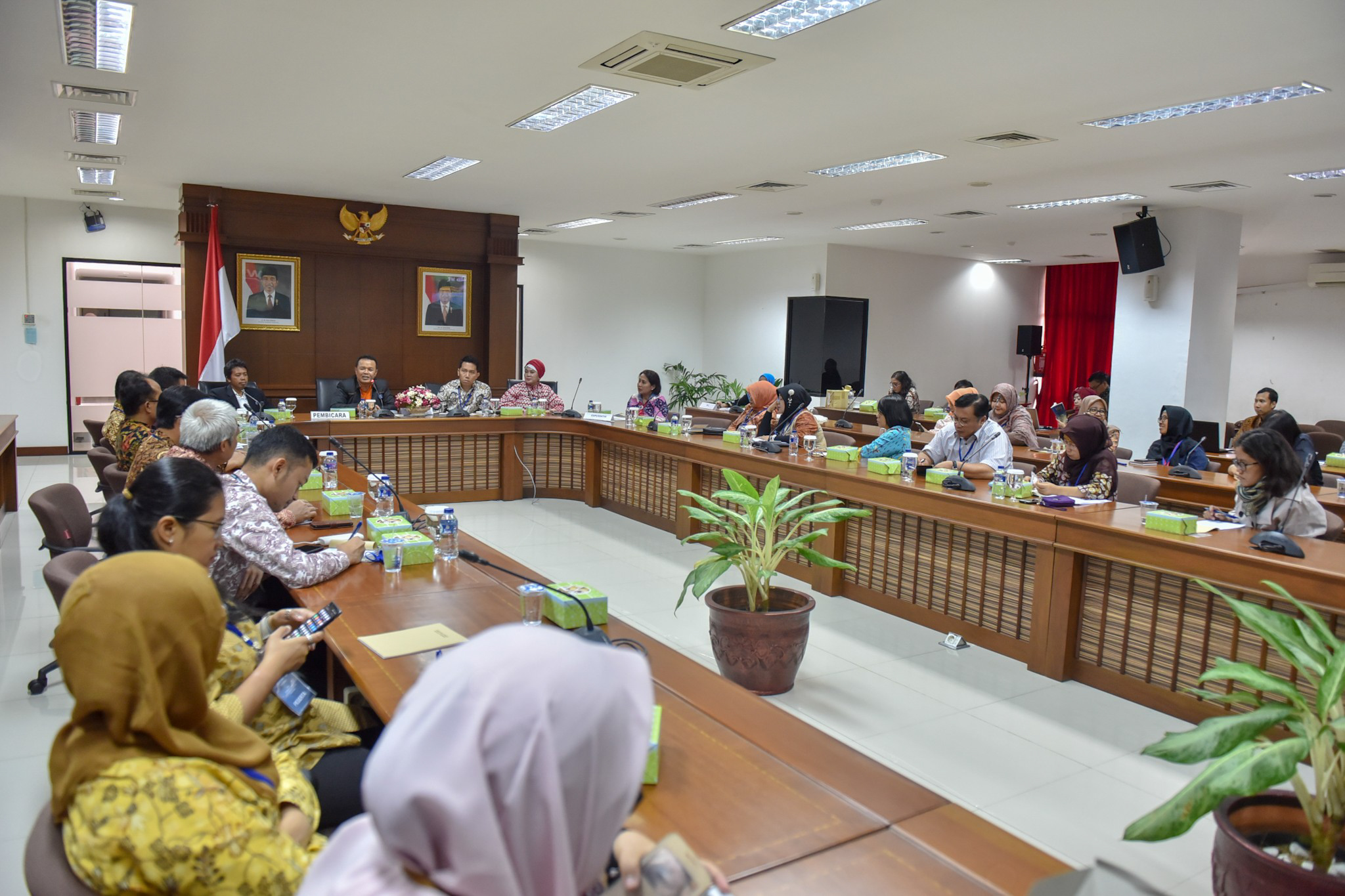 Pusdatin Setkab Gelar Sosialisasi Studi Pustaka ‘Holistic Investment Quotient’