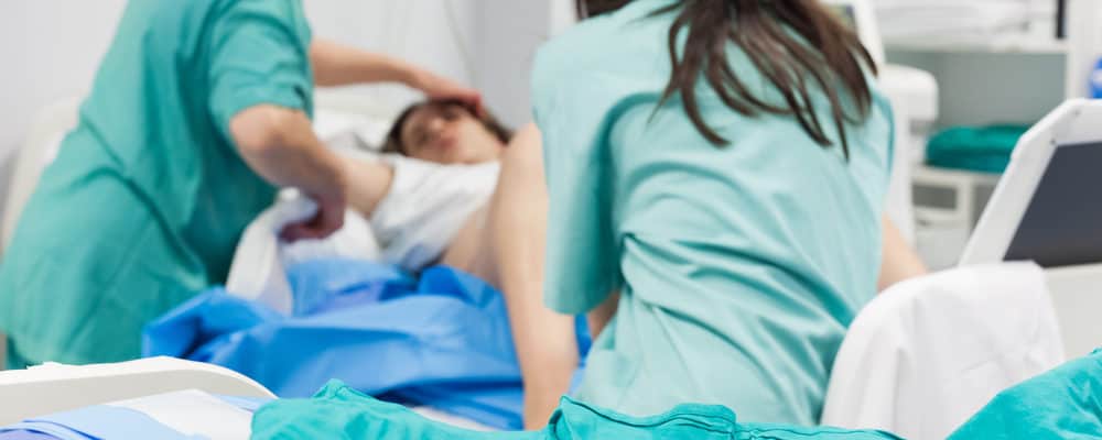 Sebelum Melakukannya, Ketahui 4 Kondisi Ibu yang Perlu Induksi Persalinan