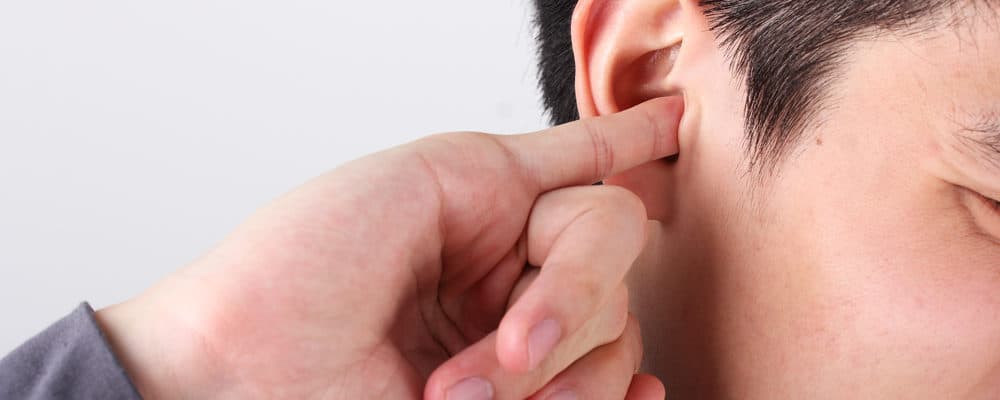 Hindari Cotton Bud, Begini Cara Membersihkan Telinga yang Benar