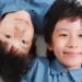 Apakah Anak Kembar Identik Punya DNA yang Identik Pula?