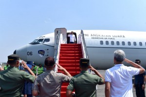 Presiden Jokowi Bertolak ke Palu Tinjau Daerah Terdampak Gempa dan Tsunami