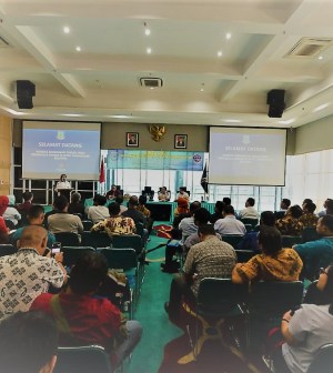 Sentil Dishub Tangsel, Airin: Masa Retribusi Pemakaman Lebih Besar dari Parkir