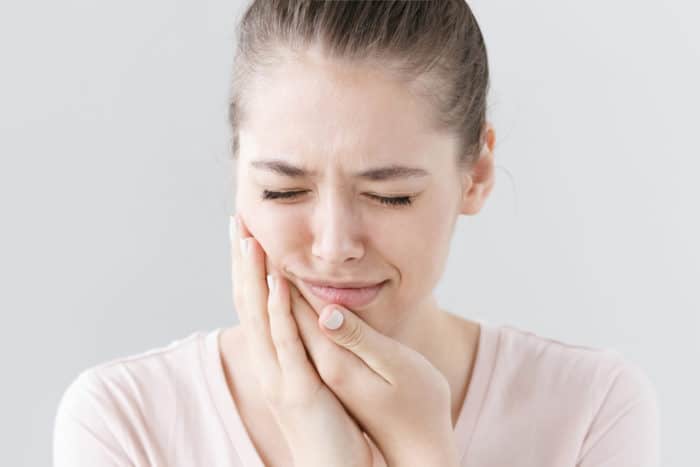 gejala kandidiasis oral