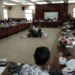 Guru Honorer Tuntut Upah Layak dan SK