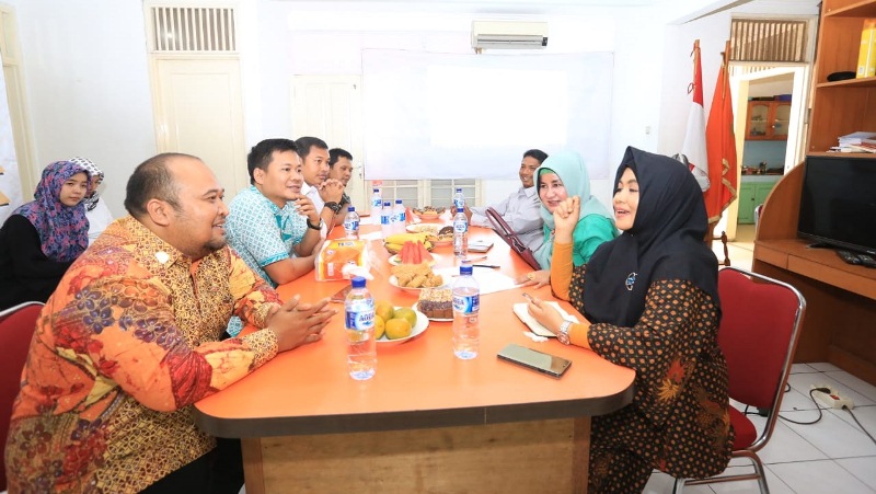 Padang Belajar Aturan APK ke Bawaslu Tangsel