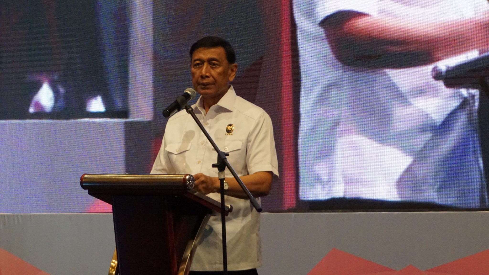 Soal Pembangunan 11 PLBN, Menko Polhukam Minta K/L Terkait Laksanakan Inpres No. 1/2019