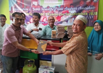 Alumni SMA III Pekanbaru Gelar Baksos Berbagi Ke Panti Yatim Piatu