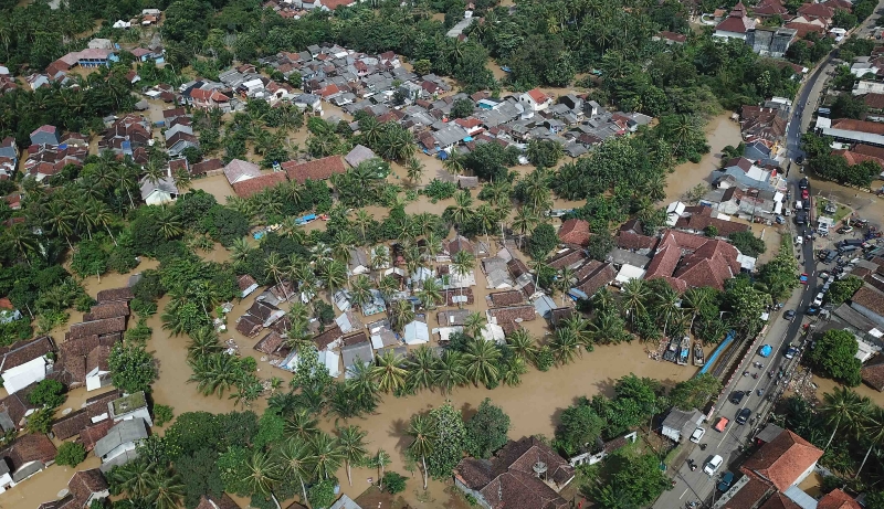 Banjir Rob, Mengungsi Lagi