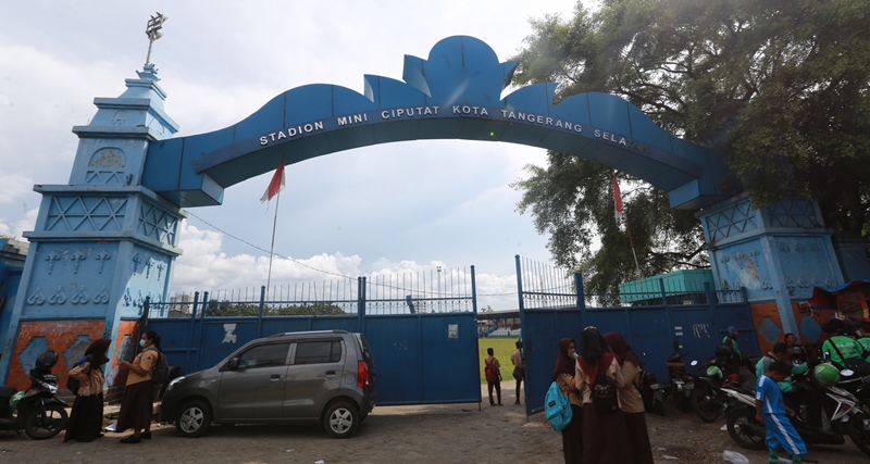 Dispora Tolak Perombakan Stadion Mini