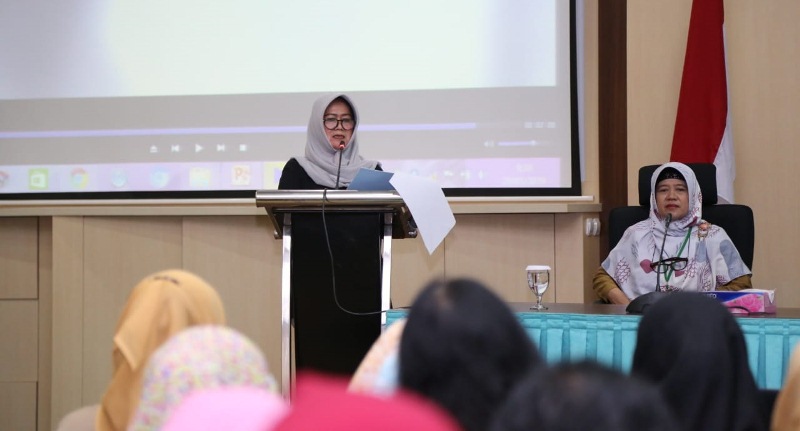 Penyuluh Dibekali Ilmu Kesehatan Reproduksi