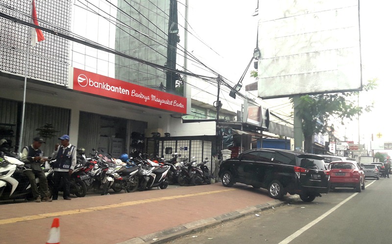 Soal Bank Banten, WH Ogah Gambling