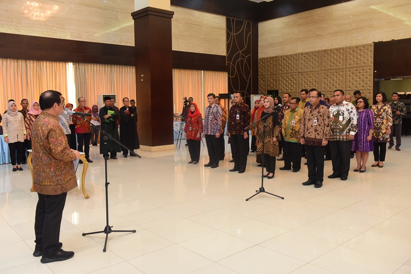 Lantik 30 Pejabat Baru, Seskab: Bekerjalah Dengan Sungguh-Sungguh