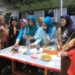 Ibu Berperan Seimbangkan Konsumsi Gizi Keluarga