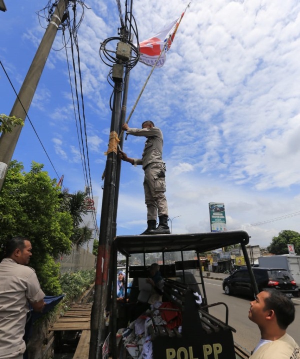 Melanggar, Ribuan APK Digaruk