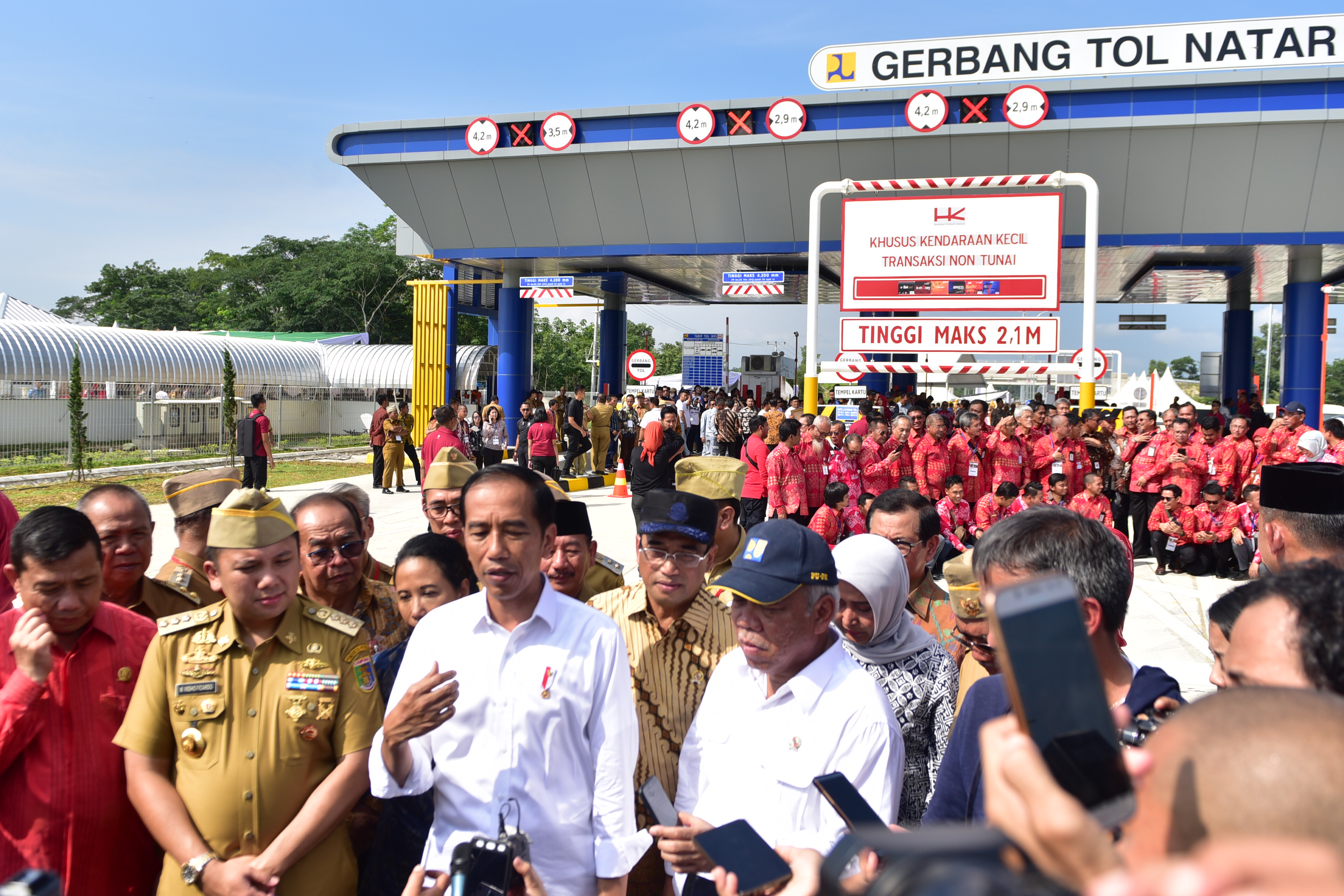Resmikan Tol Terpanjang, Presiden Jokowi Berharap Tol Bakauheni – Palembang Tersambung Juni