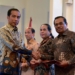 Presiden Jokowi: Indeks Perilaku Korupsi Naik, Pelayanan Publik Juga Semakin Bebas Pungli