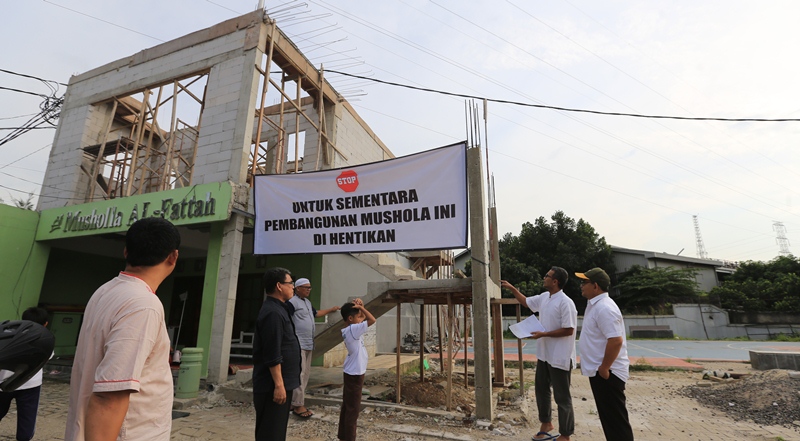 Bangun Musala, Warga Dipolisikan