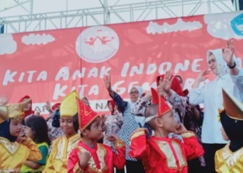Peringati Hari Anak Nasional, Walikota Tangsel Airin Rachmi Diany Ikut Menari Penguin