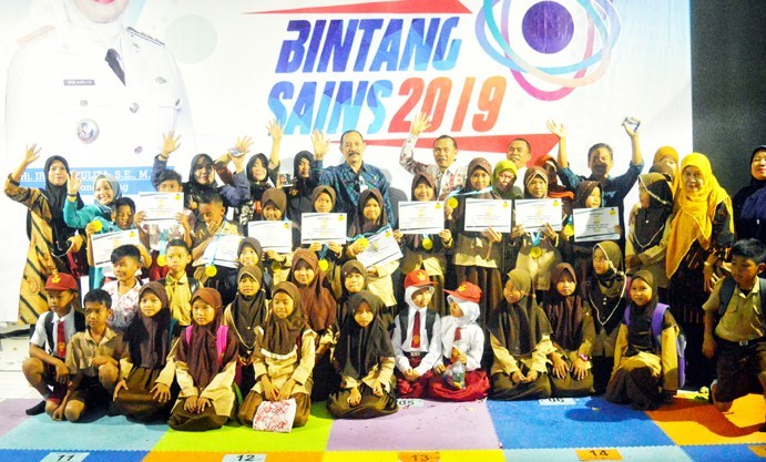 Bintang Sains Kecamatan Pagelaran: Kemampuan Peserta Berimbang