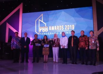 Bayar PBB Sebelum Jatuh Tempo, Indah Kiat Tangerang Terima Penghargaan Golden Tax