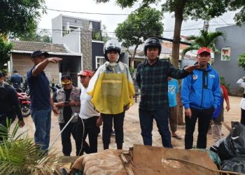 DPU Perbaiki Turap Jebol Dihantam Banjir