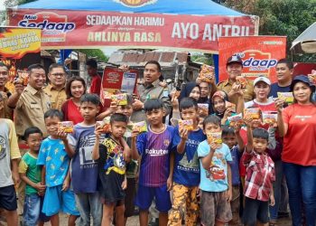 Gandeng Perusahaan Mie Instan, Karang Taruna Kecamatan Serpong Bantu Korban Kebakaran