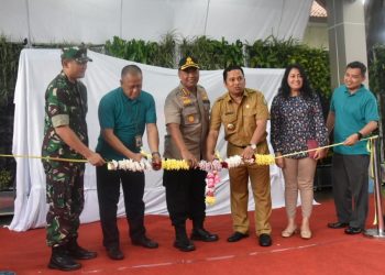 PLN Resmikan SPKLU di TangCity Mall