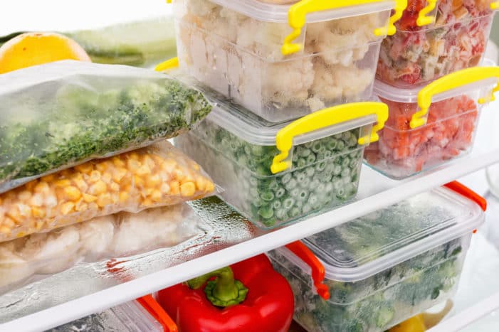 kode wadah plastik pada makanan atau minuman