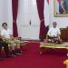 Presiden Menerima Menteri Pertahanan di Istana Yogyakarta