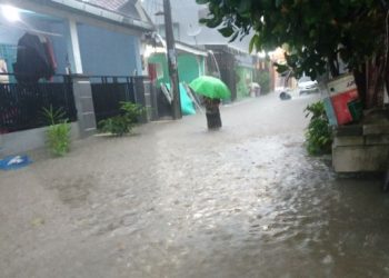 Usai Banjir, Warga Pesona Serpong Mulai Ngeluh Gatal-gatal
