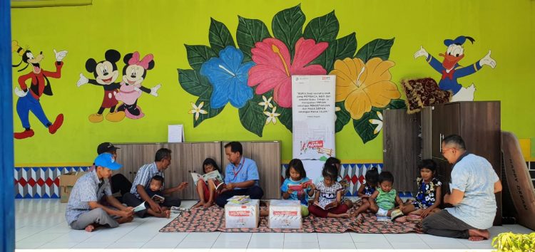 TBM penerima bantuan dari PT IKPP Tangerang. (KEY)