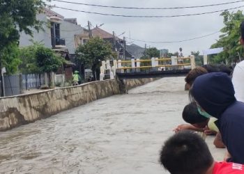 Banjir di Tangsel Makan Korban, Dua Anak Hanyut Terbawa Arus