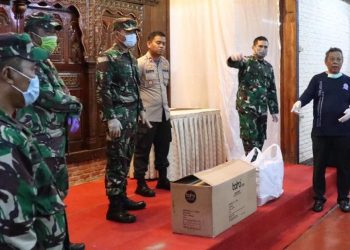 Pemkot Tangsel Dapat Bantuan APD dari Pangdam Jaya