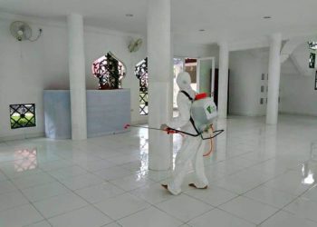Cegah Covid-19, Gedung Sekolah Milik Yayasan Soebono Mantofani Disemprot Disinfektan