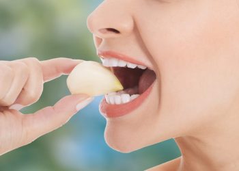 Cara Menggunakan Bawang Putih sebagai Obat Sakit Gigi