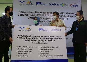 Astra Serahkan Perlengkapan Medis ICU & HCU Untuk RS Cipto Mangunkusumo