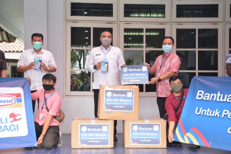 Bupati Tangerang Ahmed Zaki Iskandar